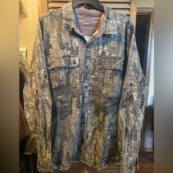 Magellan camo set jeans and shirt XL LIKE NEW - Picture 1 of 9
